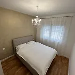 Nadaa Apartman *