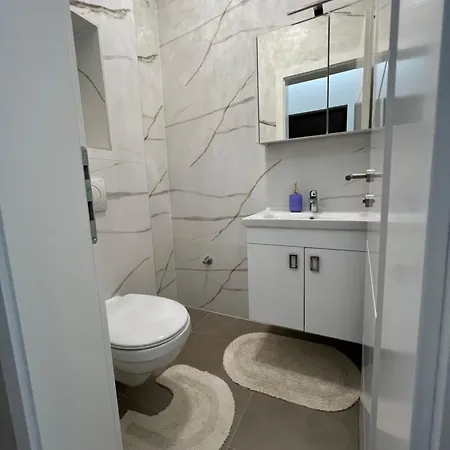 Nadaa Apartmán *